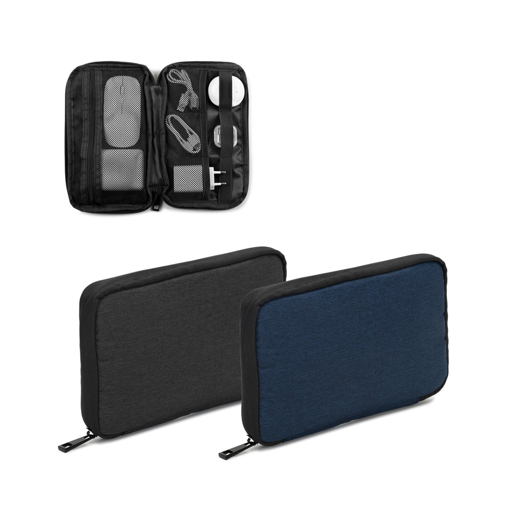 DALLAS BAG. Hoge dichtheid 600D gerecycled polyester organisatietas met ruim hoofdvak voor technische accessoires bedrukken met logo